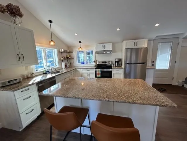 $1,500 | 14 Gerald Drive, Newbury, NH 03255