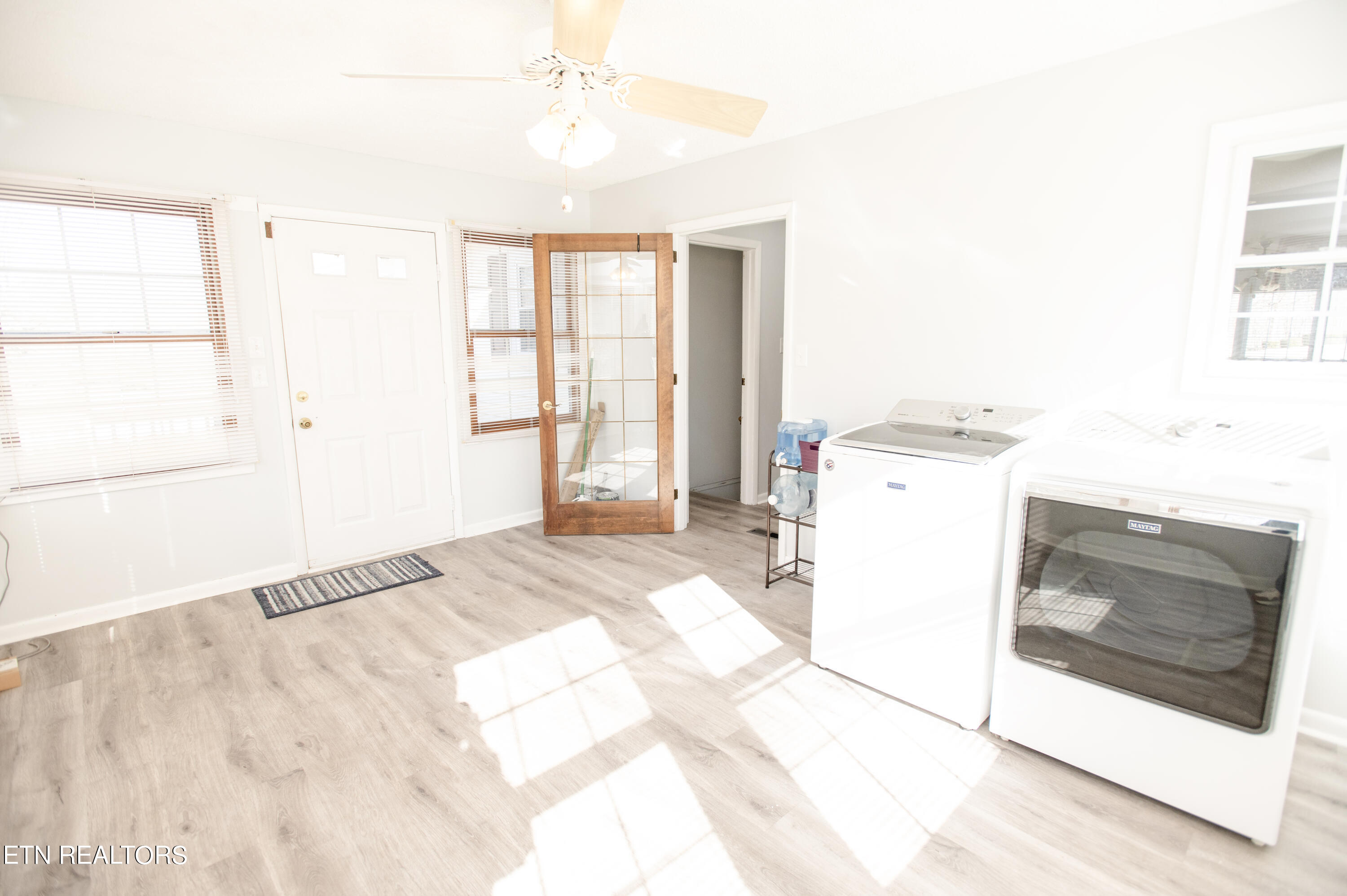 2129 Roseberry Road Mascot, TN 37806 - Photo 10 of 37 C3
