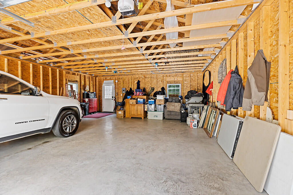 365 Hinckley Road Clinton, ME 04927 - Photo 27 of 31 27