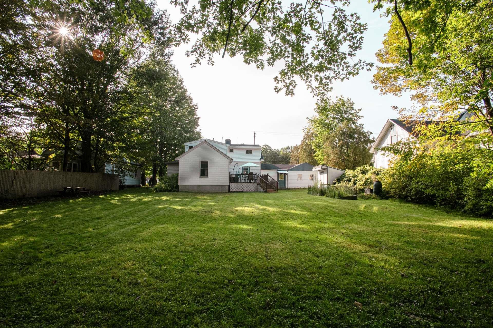 94 Court Street Exeter, NH 03833 - Photo 23 of 36