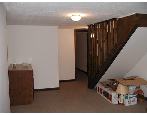 923 Westhampton Road Northampton, MA 01062 - Photo 17 of 28