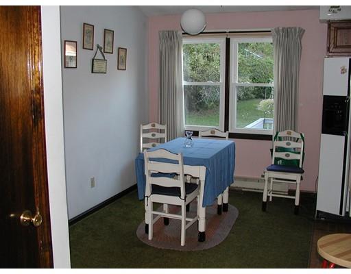 923 Westhampton Road Northampton, MA 01062 - Photo 8 of 28