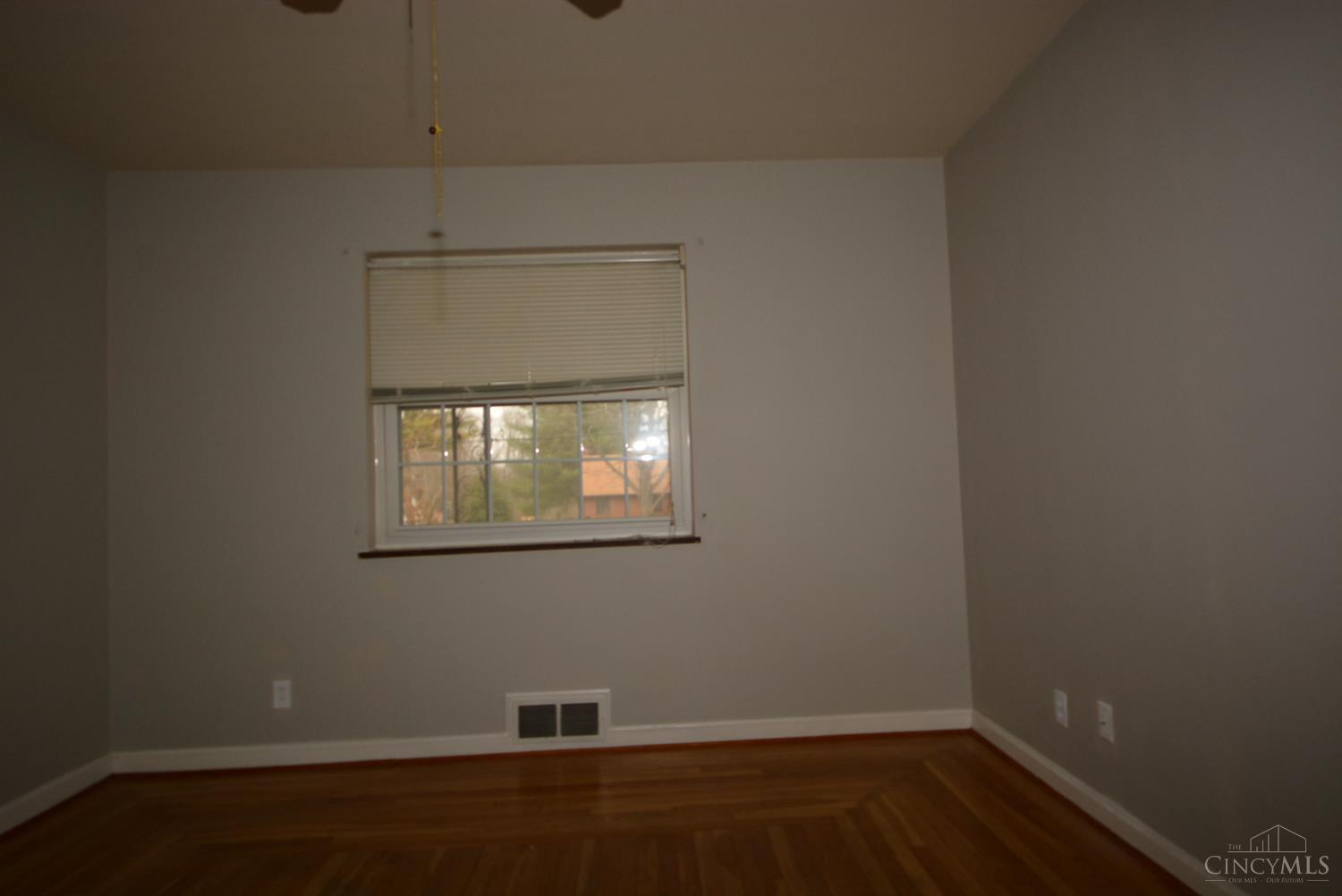 1815 Adams Road Cincinnati, OH 45231 - Photo 19 of 29 Gallery Image 19
