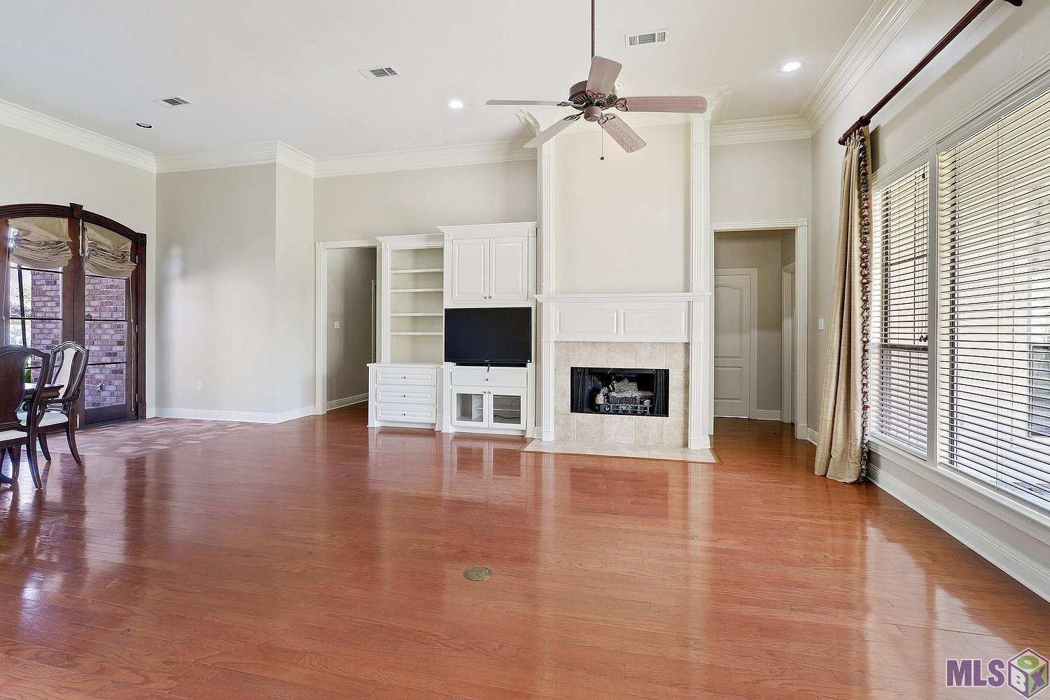 762 Wordsworth Drive Baton Rouge, LA 70810 - Photo 4 of 18 Gallery Image 4