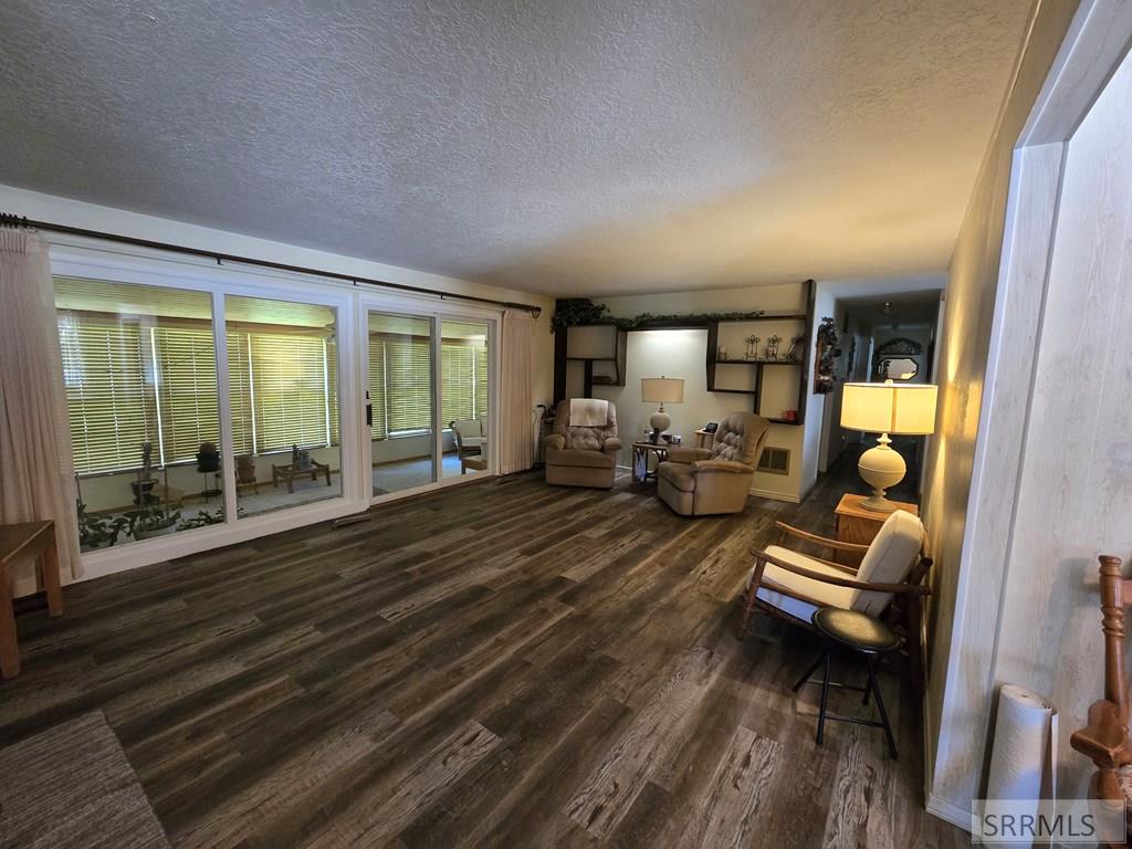 681 2780 East St. Anthony, ID 83445 - Photo 4 of 29