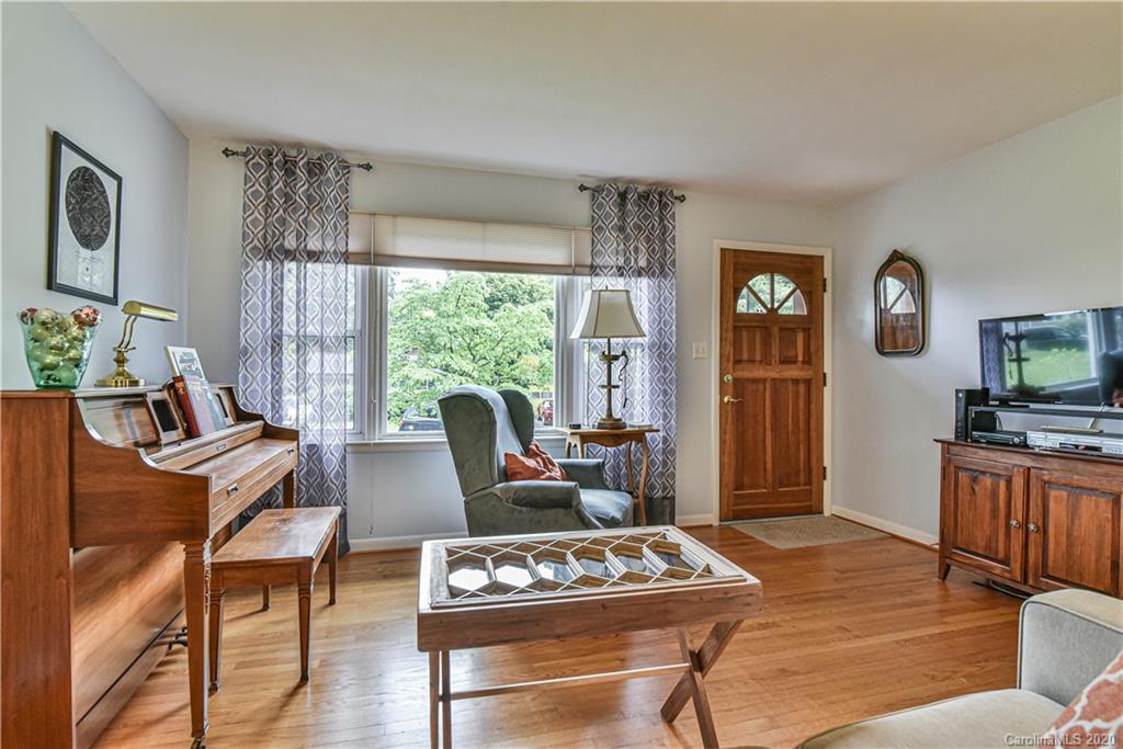 36 Pinedale Road Candler, NC 28715 - Photo 9 of 26 Gallery Image 9