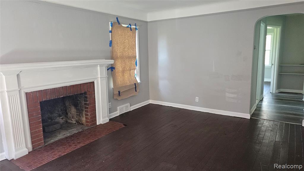 11837 Roxbury Street Detroit, MI 48224 - Photo 2 of 7