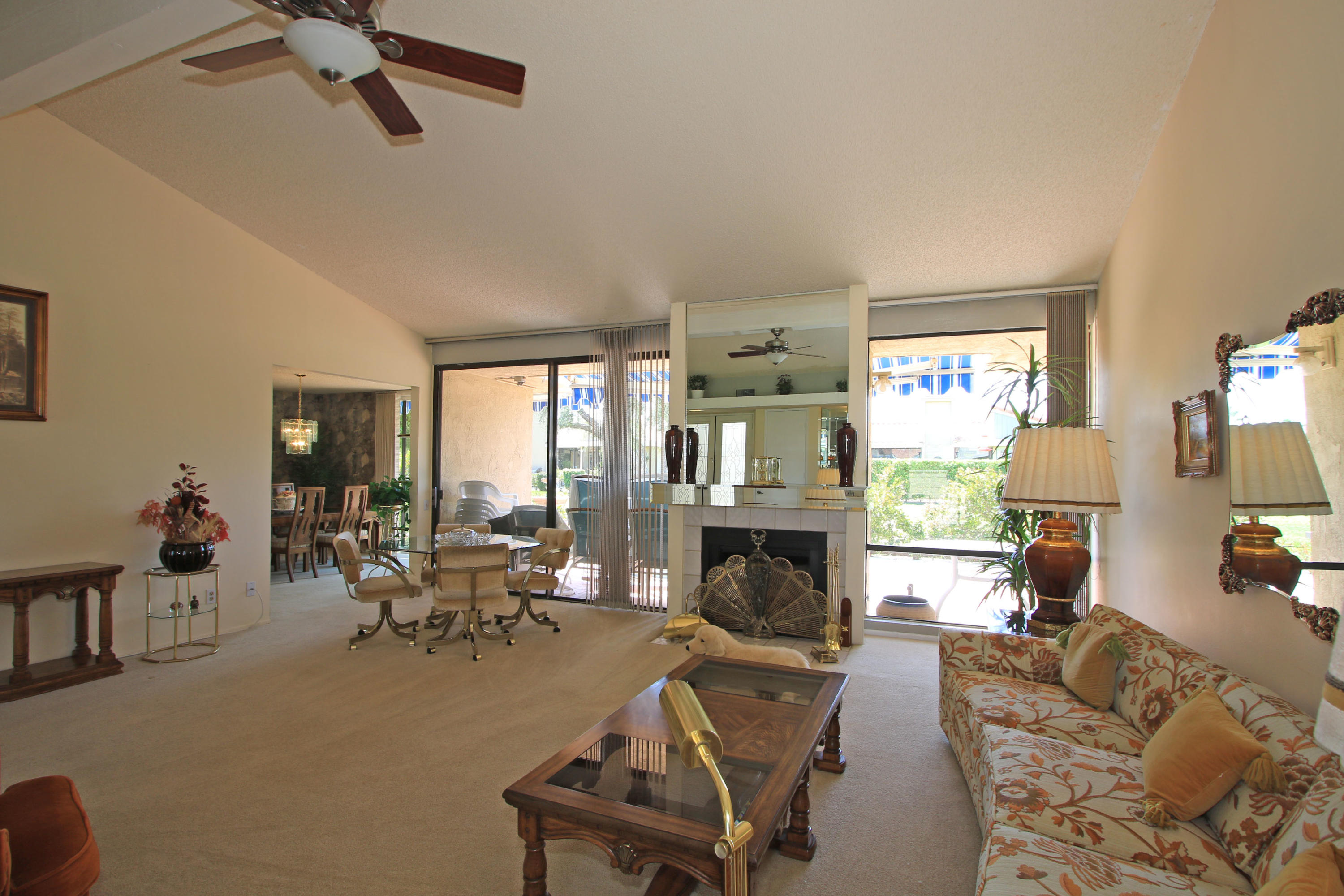 72-275 Rodeo Way Rancho Mirage, CA 92270 - Photo 4 of 44 b