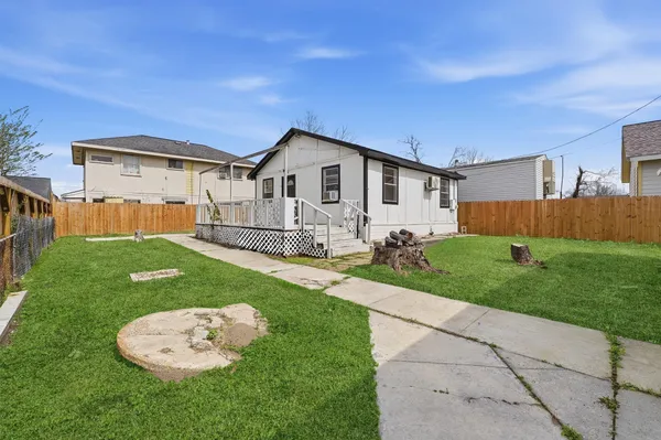 $1,000 | 3531 Cedar Hill Lane, Unit 2, Houston, TX 77093