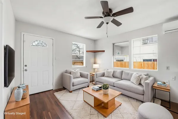 $1,000 | 3531 Cedar Hill Lane, Unit 2, Houston, TX 77093