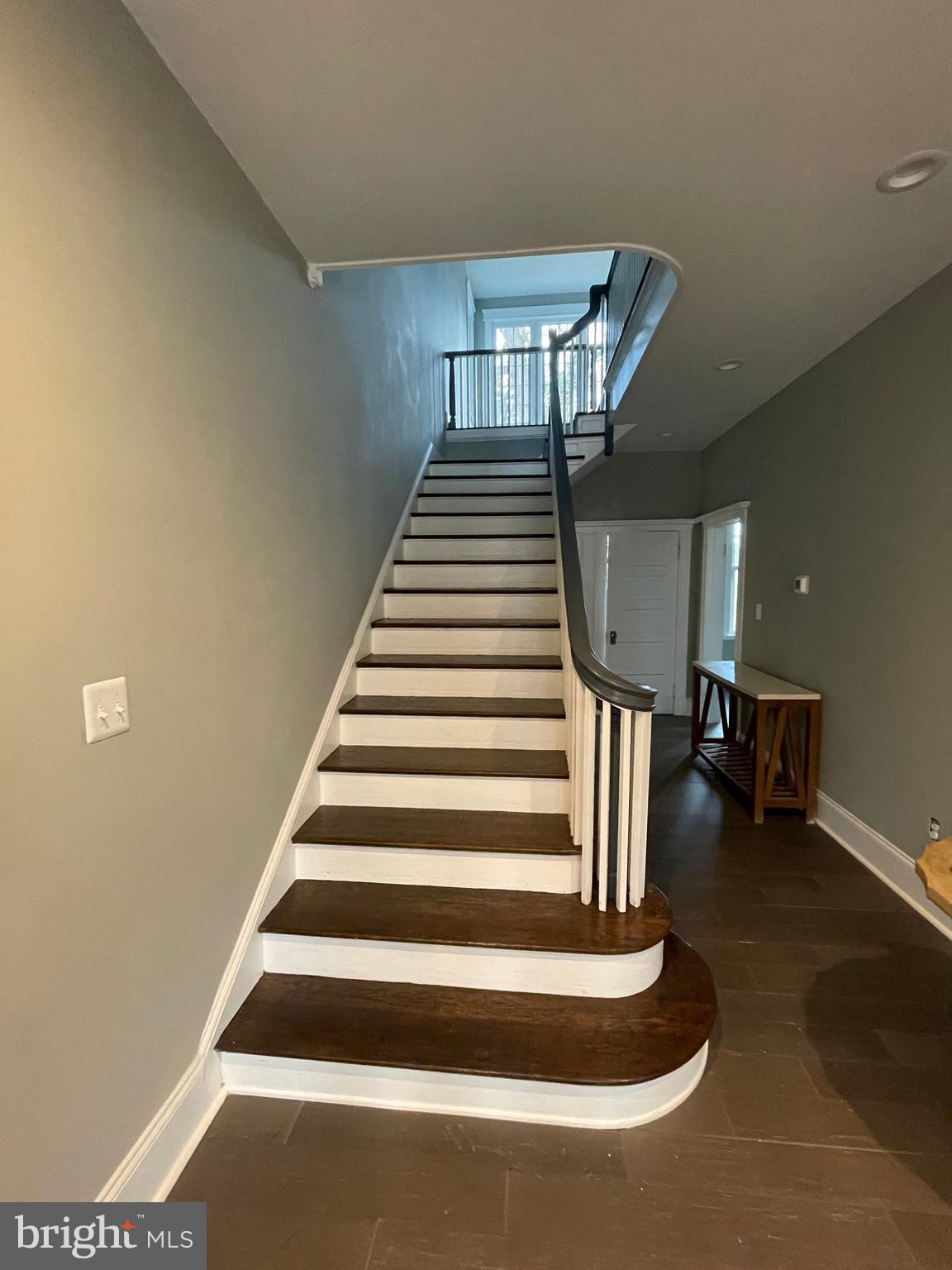 5601 South Bend Road Baltimore, MD 21209 - Photo 4 of 23