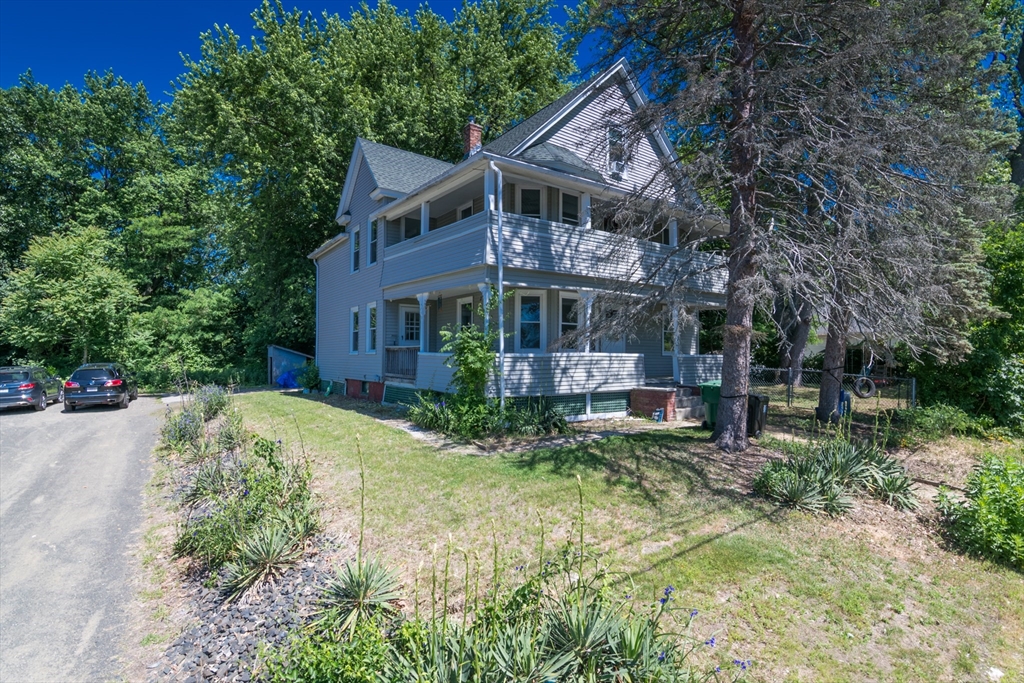 208 Prospect Street, Unit 1 Chicopee, MA 01013 - Photo 14 of 14