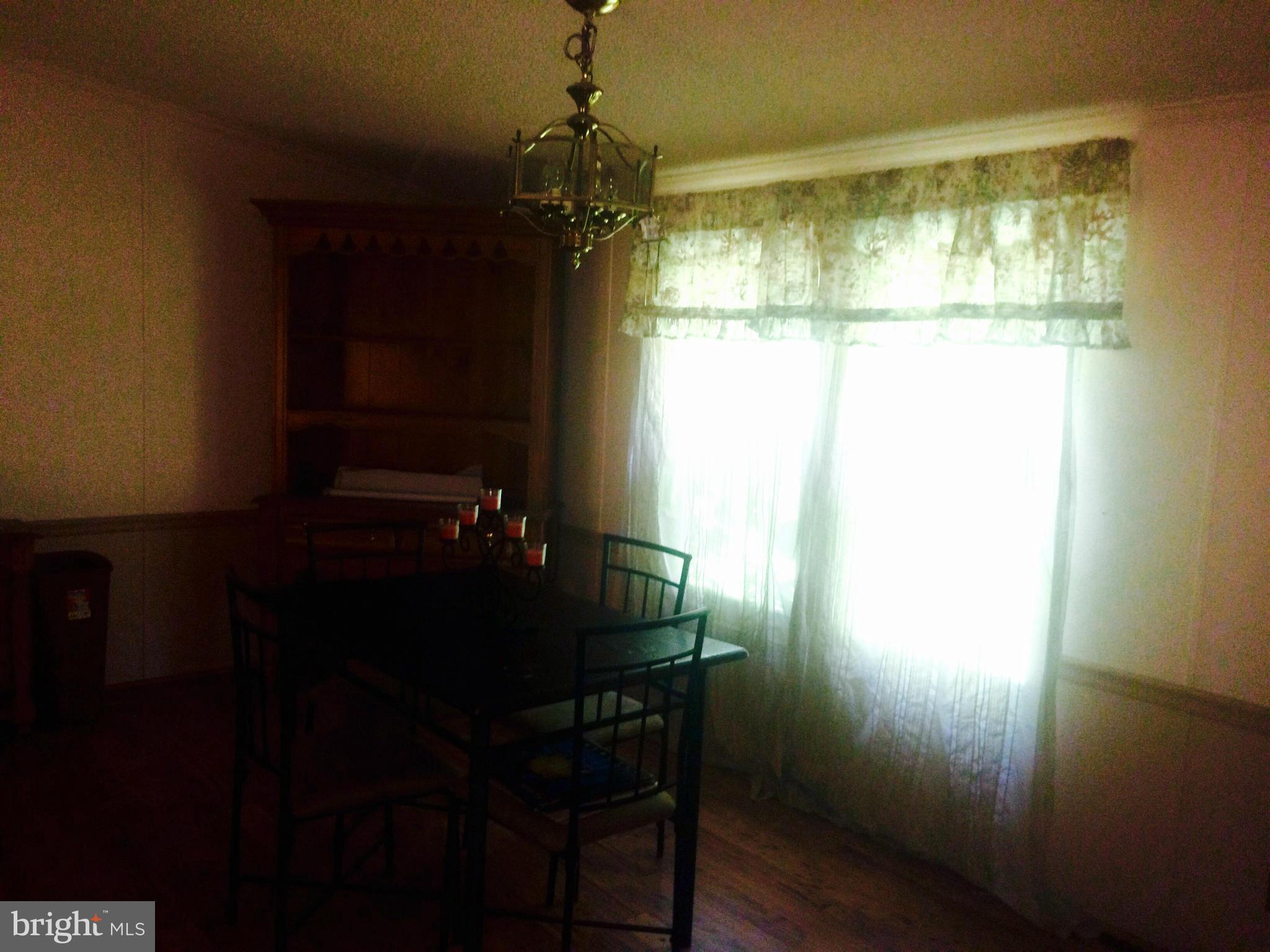 12233 Drogheda Mountain Road Rixeyville, VA 22737 - Photo 4 of 8 Dining Room