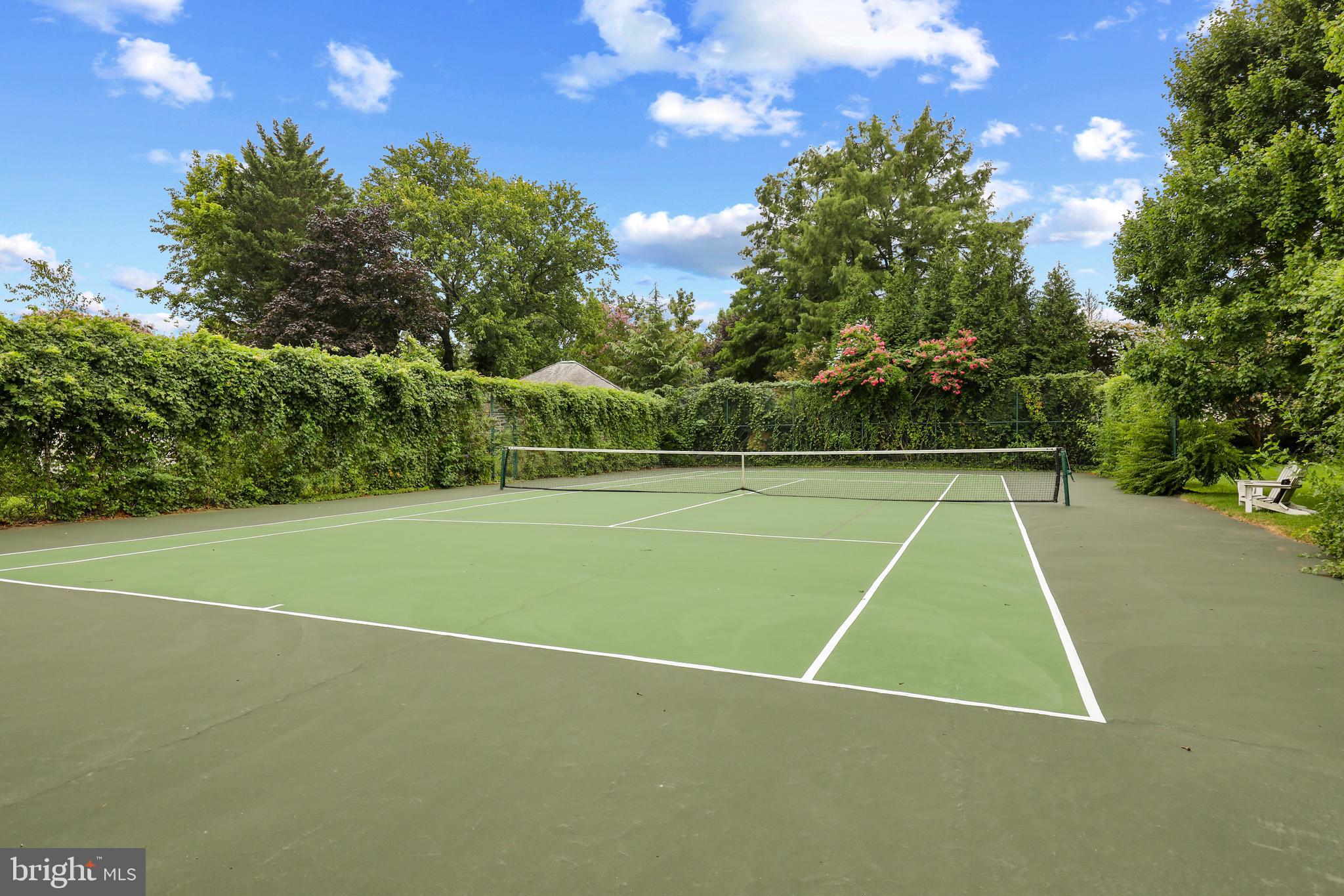 300 Kerneway Baltimore, MD 21212 - Photo 52 of 54