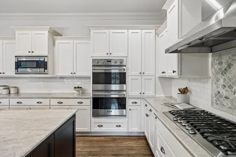 $2,750,000 | 4040 Russellwood Drive, Nashville, TN 37204