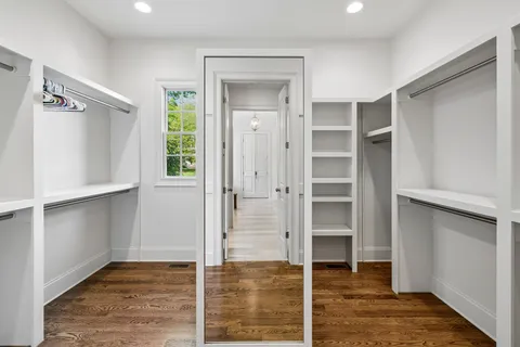 $2,750,000 | 4040 Russellwood Drive, Nashville, TN 37204