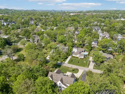$2,750,000 | 4040 Russellwood Drive, Nashville, TN 37204
