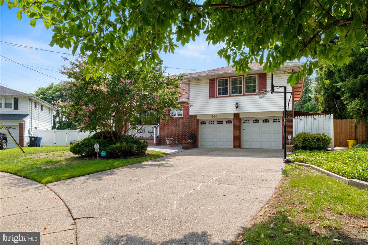 600 Hilltop Road Cinnaminson, NJ 08077 - Photo 1 of 58 Gallery Image 1