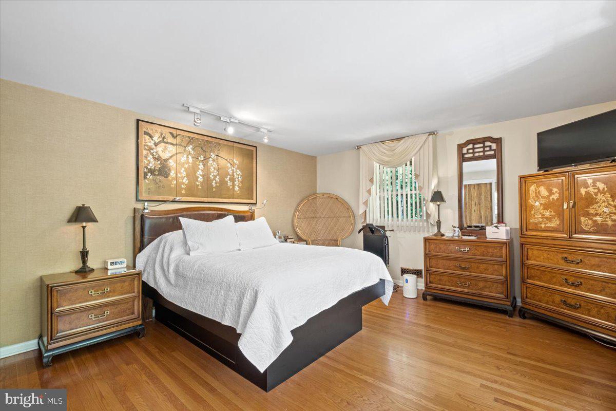 600 Hilltop Road Cinnaminson, NJ 08077 - Photo 26 of 58 Gallery Image 26