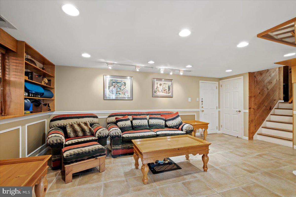 600 Hilltop Road Cinnaminson, NJ 08077 - Photo 36 of 58 Gallery Image 36