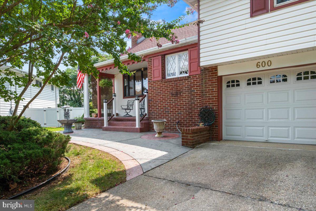 600 Hilltop Road Cinnaminson, NJ 08077 - Photo 6 of 58 Gallery Image 6