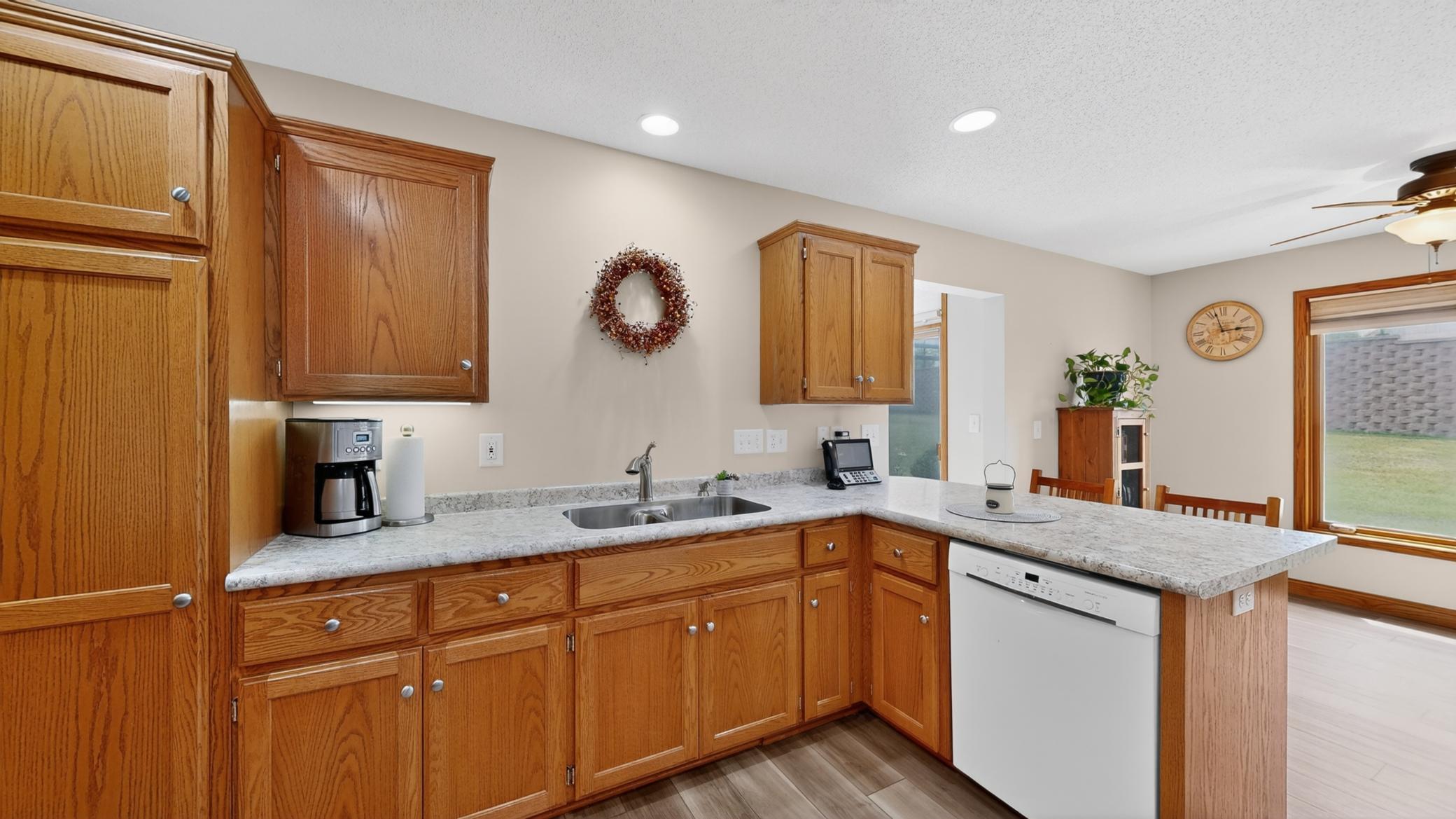 4923 Scattered Pines Lane Northwest Rochester, MN 55901 - Photo 16 of 47