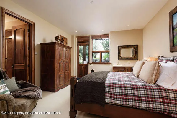 $75,000 | 1243 East Cooper Avenue, Unit A, Aspen, CO 81611