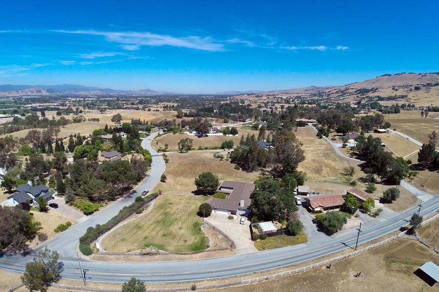 2805 Roop Road Gilroy, CA 95020 - Photo 4 of 20 an aerial view of residential houses with outdoor space