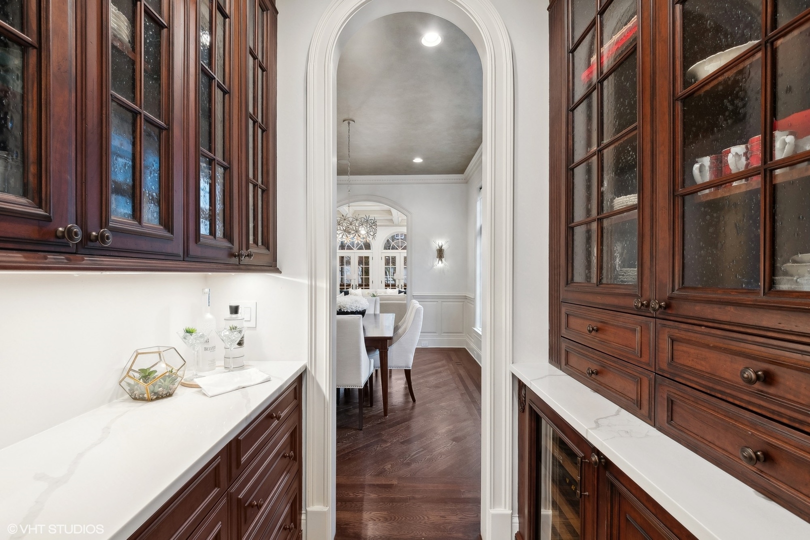 1016 Westmoor Road Winnetka, IL 60093 - Photo 9 of 48