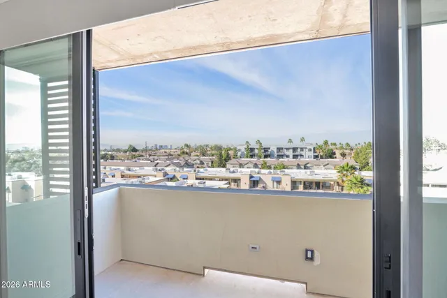 $560,000 | 2300 East Campbell Avenue, Unit 416, Phoenix, AZ 85016