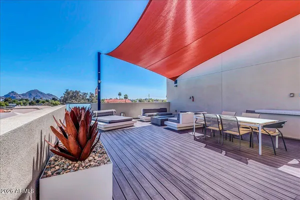 $545,000 | 2300 East Campbell Avenue, Unit 416, Phoenix, AZ 85016