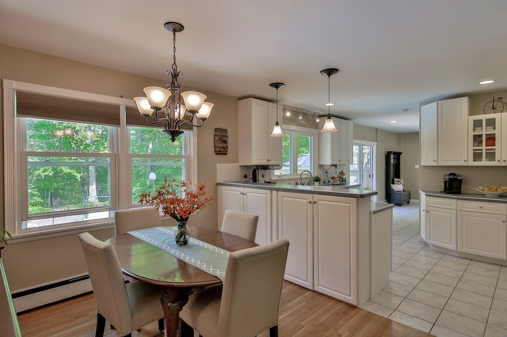 15 Snow Road Grafton, MA 01536 - Photo 5 of 29 Gallery Image 5