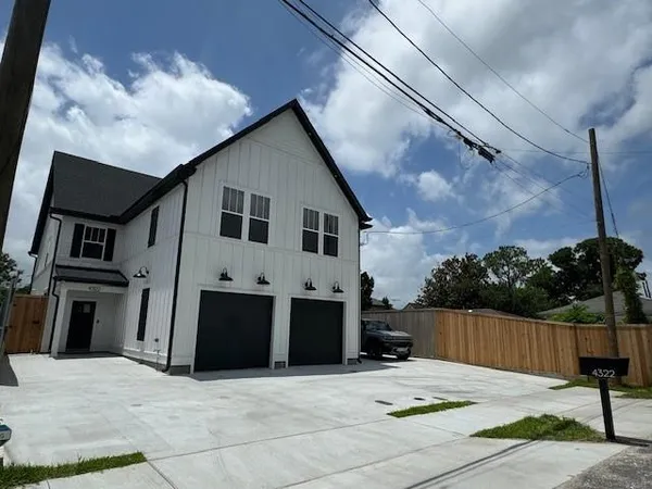 $2,699 | 4322 Barnard Street, Metairie, LA 70001