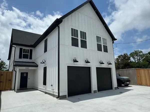 $2,699 | 4322 Barnard Street, Metairie, LA 70001