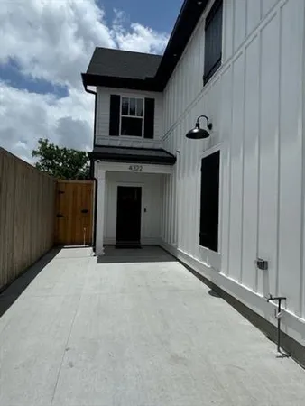 $2,699 | 4322 Barnard Street, Metairie, LA 70001