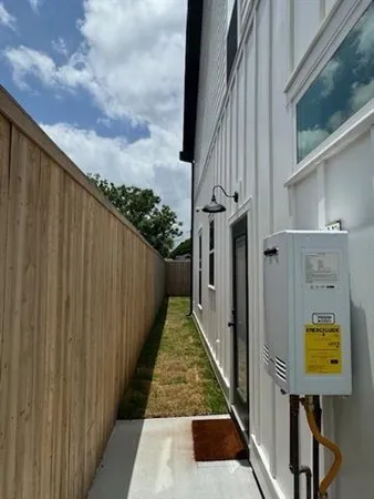 $2,699 | 4322 Barnard Street, Metairie, LA 70001