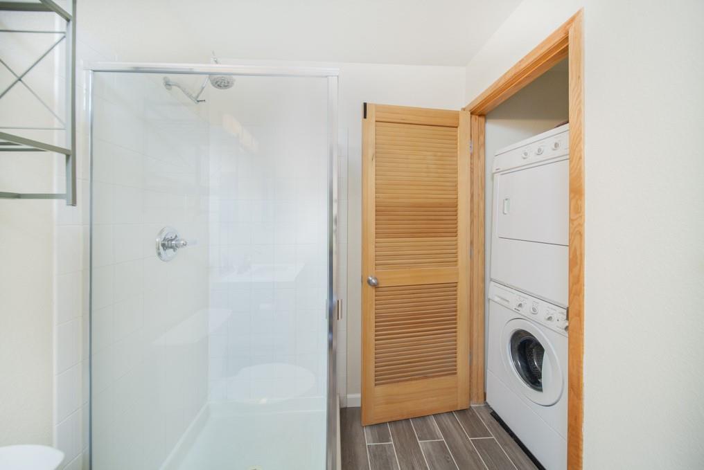 91199 Ryan Gulch Road, Unit A5 Silverthorne, CO 80498 - Photo 10 of 31 a bathroom with a shower