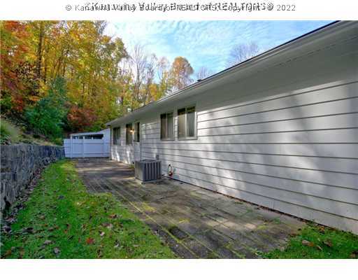 309 Eureka Road Charleston, WV 25314 - Photo 16 of 16 Exterior Front.