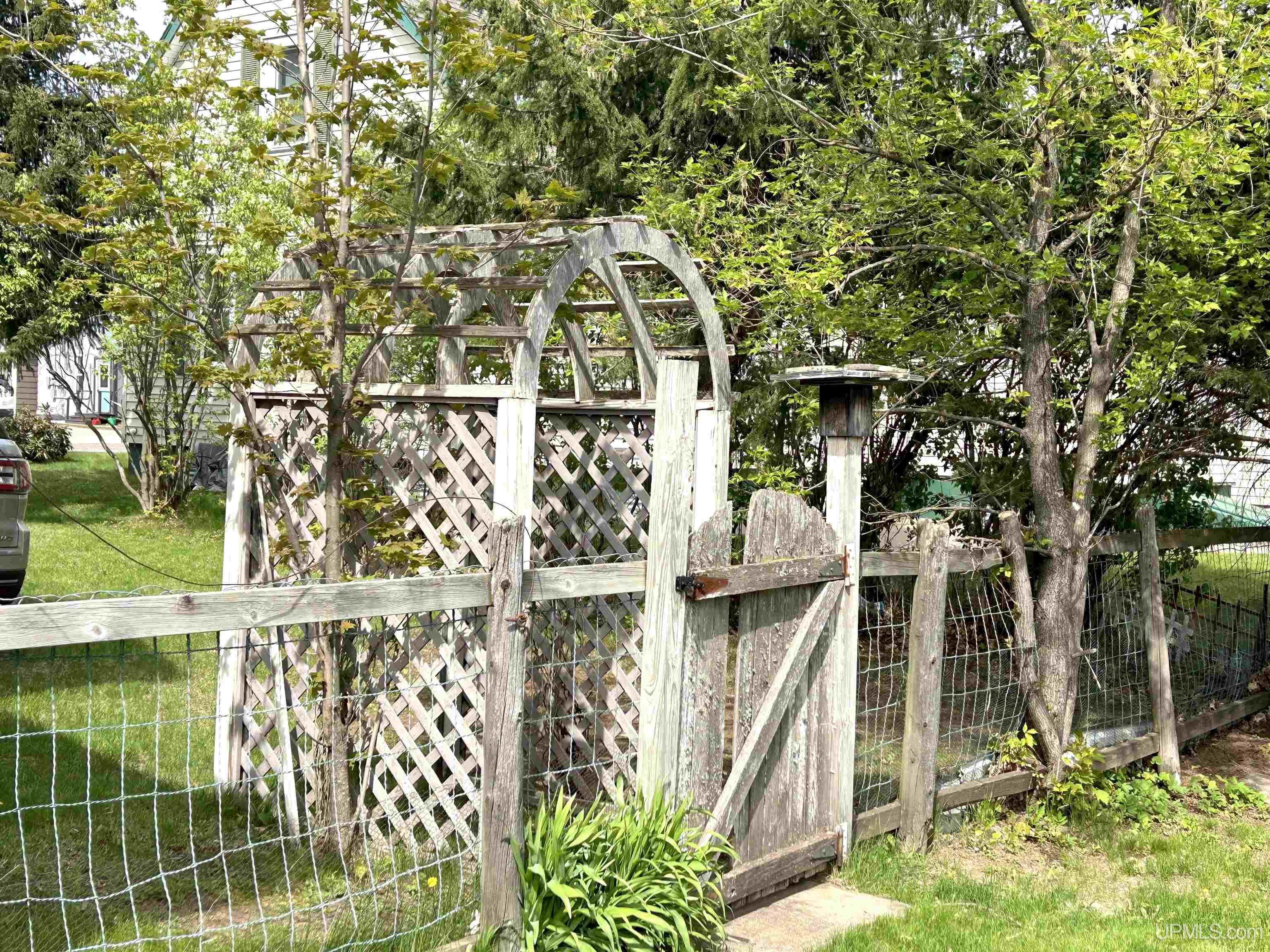 746 Maurice Street Ishpeming, MI 49849 - Photo 7 of 31