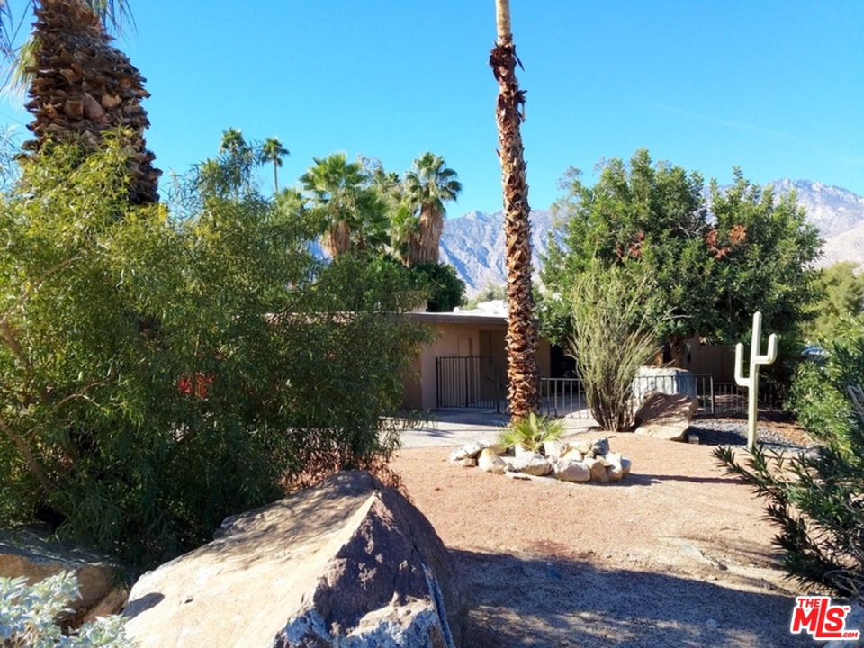 2275 Rim Road Palm Springs, CA 92264 - Photo 15 of 22 Gallery Image 15