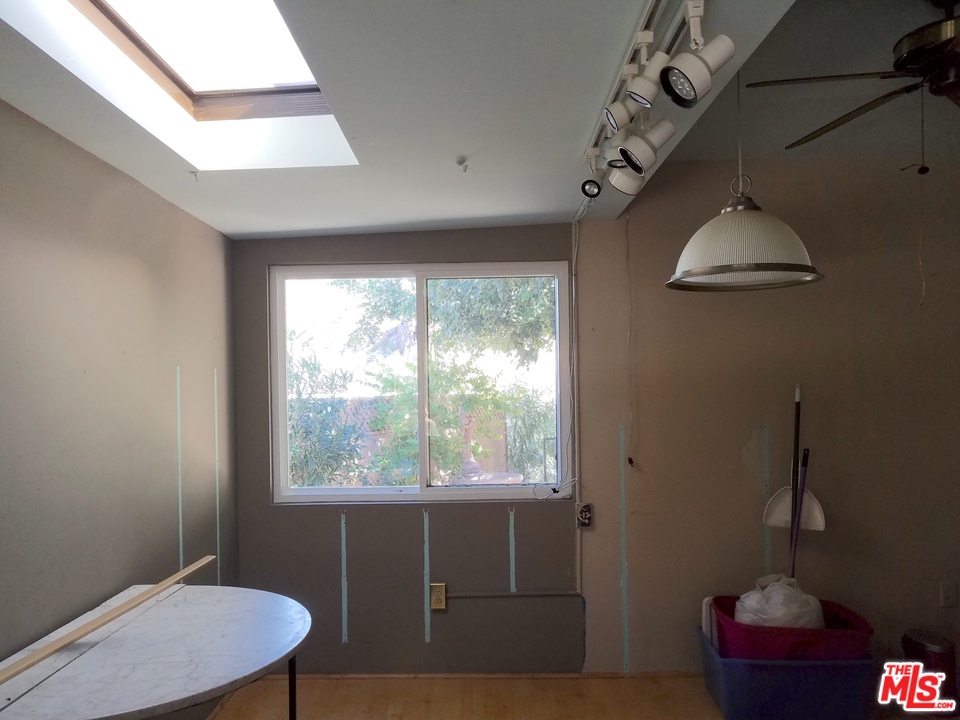 2275 Rim Road Palm Springs, CA 92264 - Photo 5 of 22 Gallery Image 5