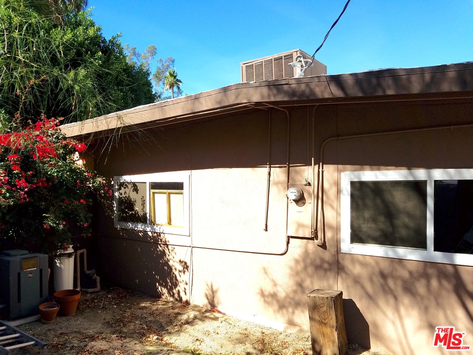 2275 Rim Road Palm Springs, CA 92264 - Photo 10 of 22 Gallery Image 10