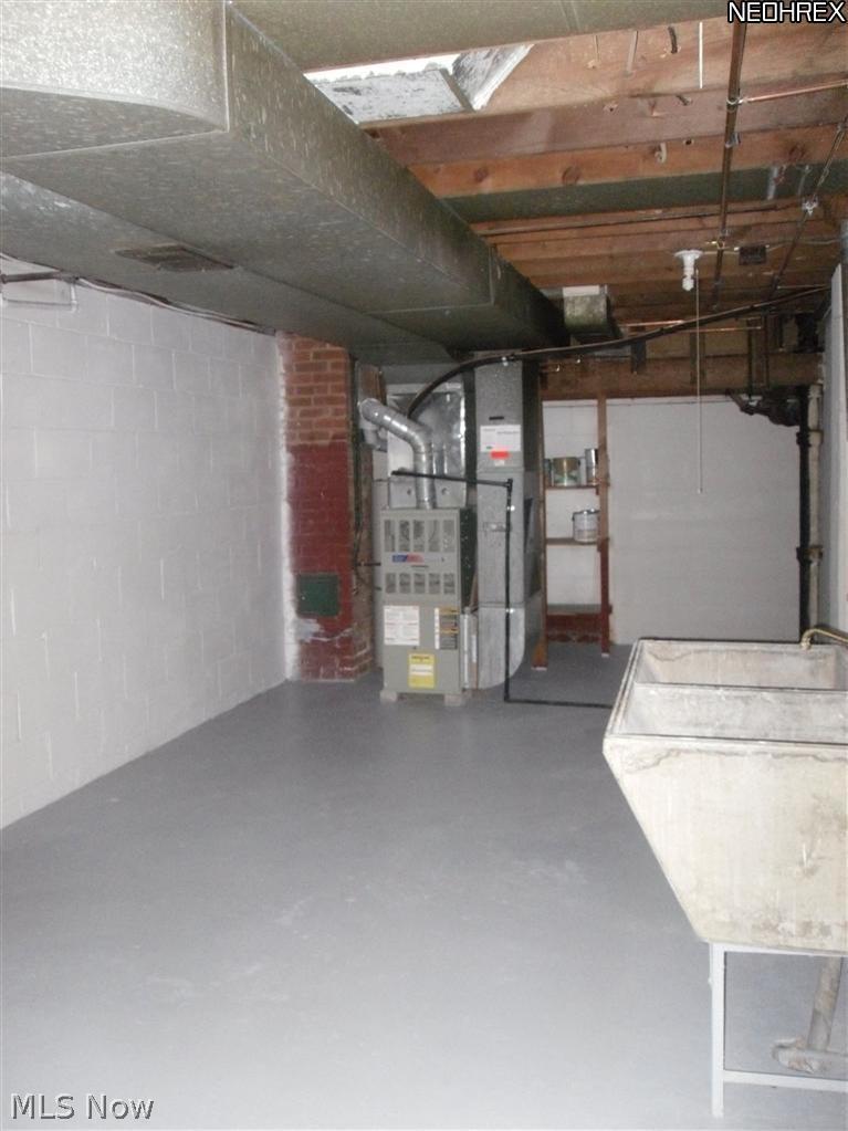 1639 Fairfax Road Akron, OH 44313 - Photo 18 of 25 Gallery Image 18
