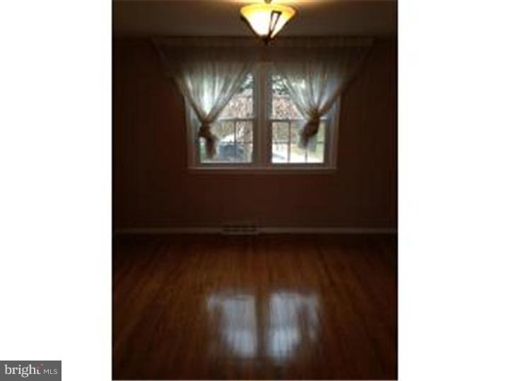 306 Valley Forge Road Cinnaminson, NJ 08077 - Photo 3 of 17 Gallery Image 3