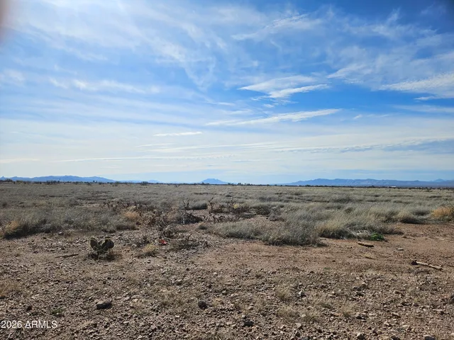 $6,000 | Xxxx East Madrid Street, Unit 888, Douglas, AZ 85607