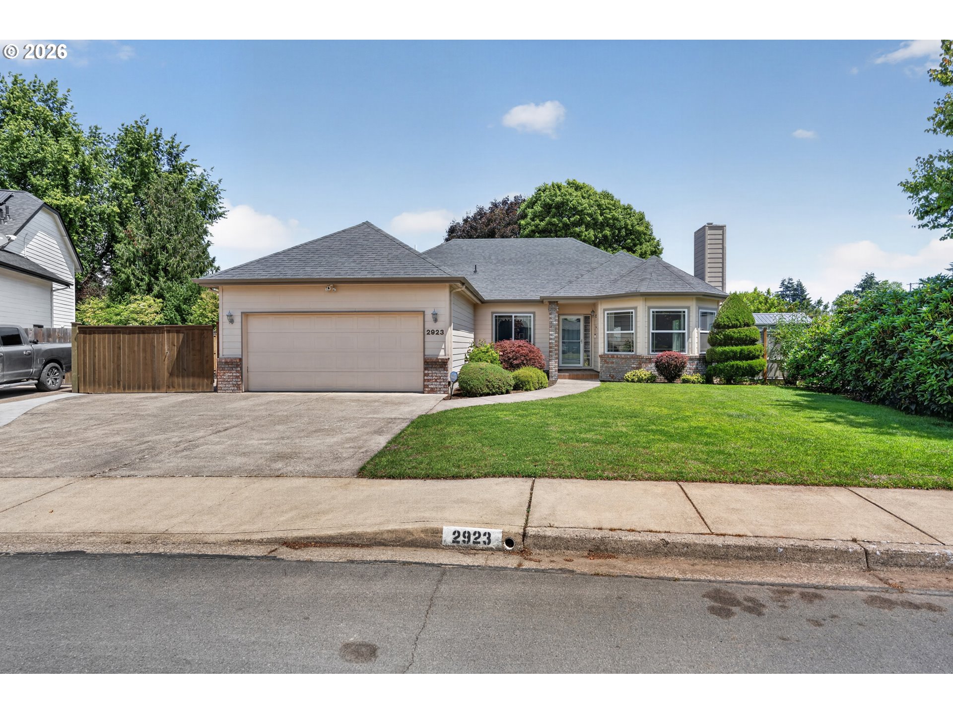 2923 Dry Creek Road Eugene, OR 97404 - Photo 1 of 25