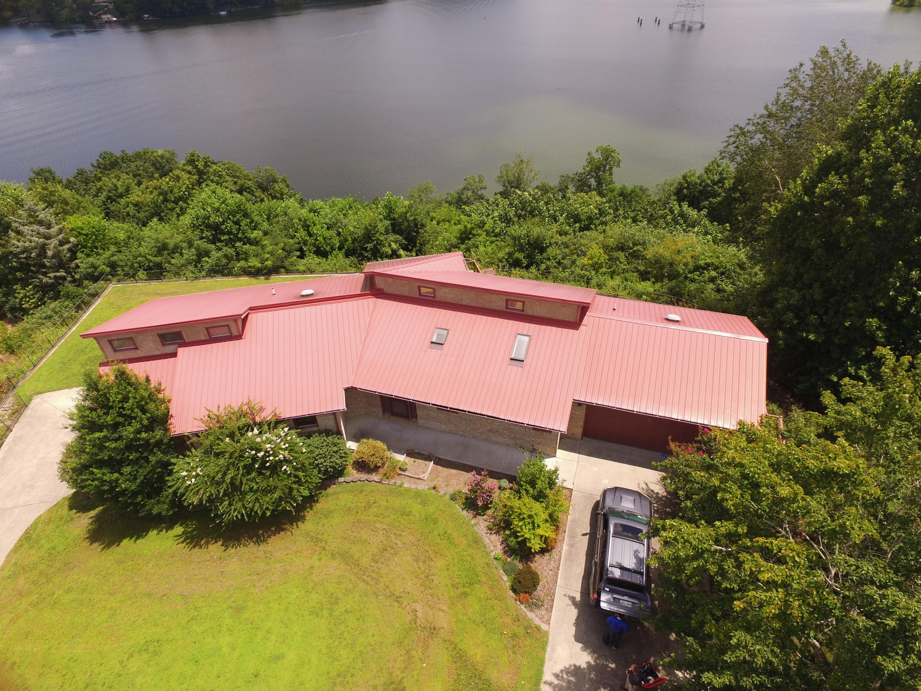 121 Mariners Point Kingston, TN 37763 - Photo 1 of 38 DJI_0037