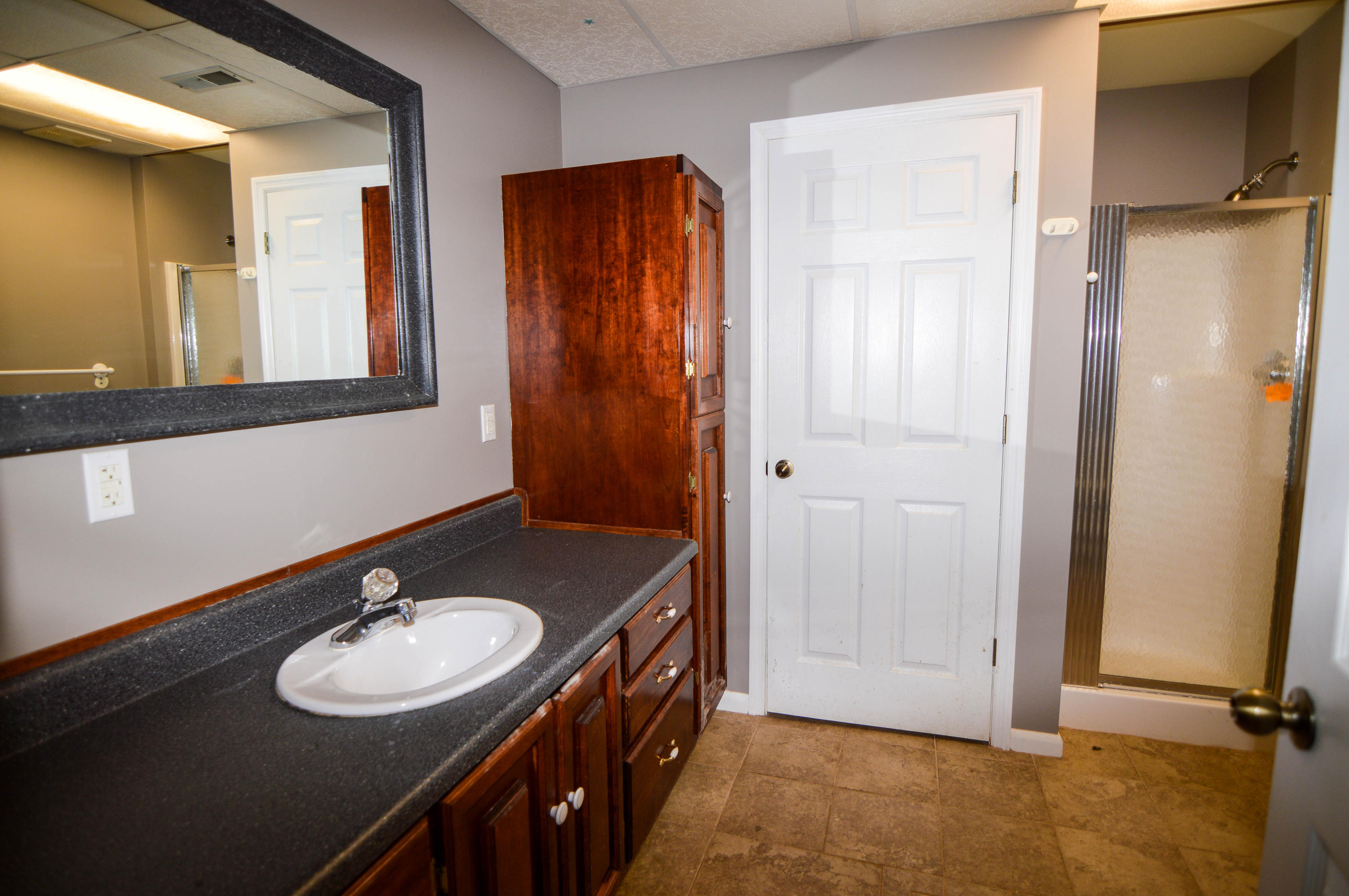 121 Mariners Point Kingston, TN 37763 - Photo 26 of 38 Bathroom 4
