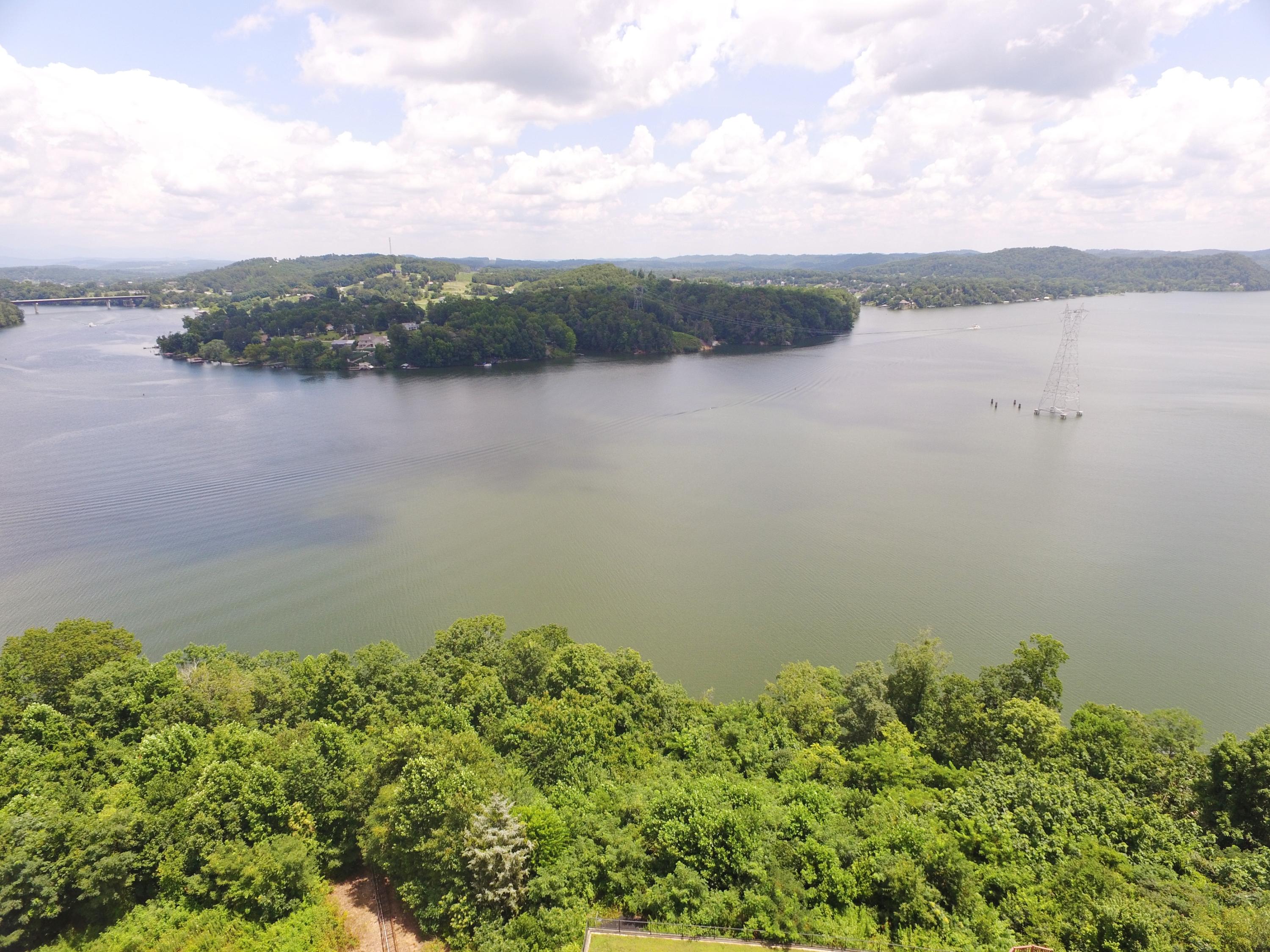 121 Mariners Point Kingston, TN 37763 - Photo 5 of 38 DJI_0040