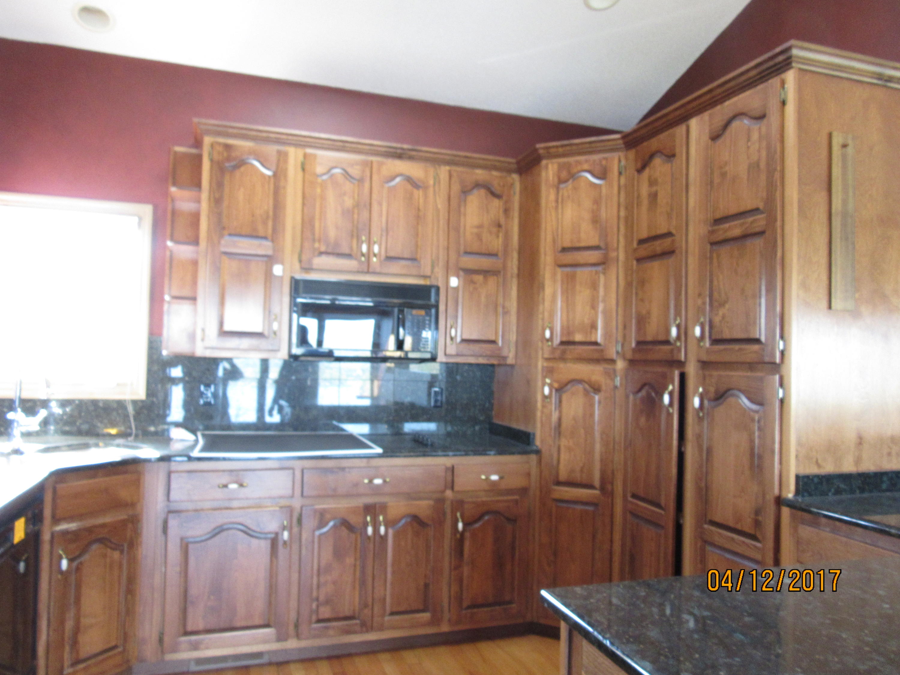 121 Mariners Point Kingston, TN 37763 - Photo 10 of 38 Kitchen